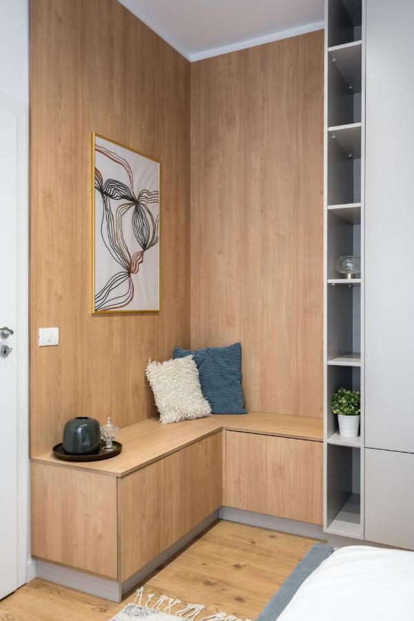 Crystal 3Bdr Apartment In Center Бухарест Екстер'єр фото